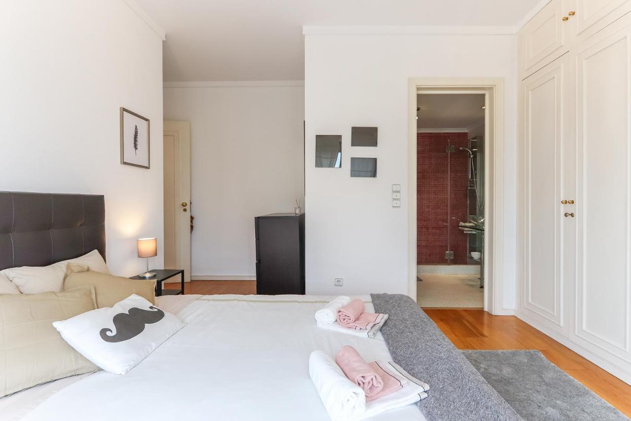 Vita Portucale ! Modern Apartment With Garage Lisboa Exteriör bild